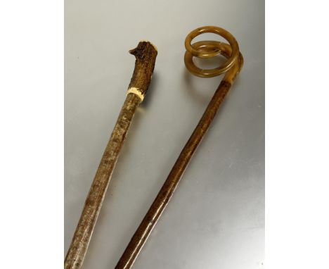 A shepherds curled horn birch wood crook 103cm and a birch stags horn handled walking stick H 107cm (2)&nbsp;