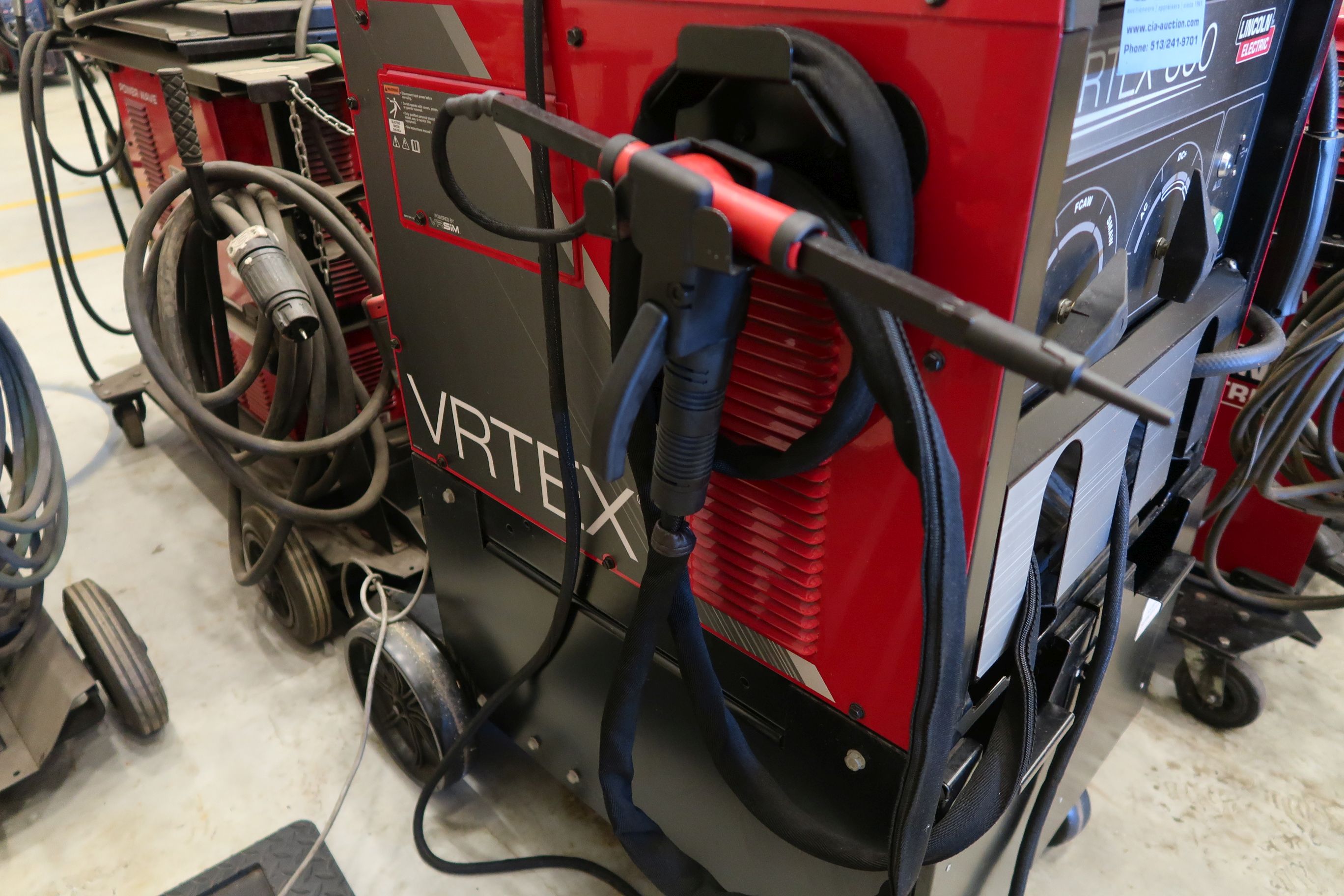 LINCOLN ELECTRIC VRTEX 360 VIRTUAL REALITY ARC WELDING TRAINING MACHINE