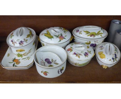 Eight items of Royal Worcester Evesham oven to table wares 