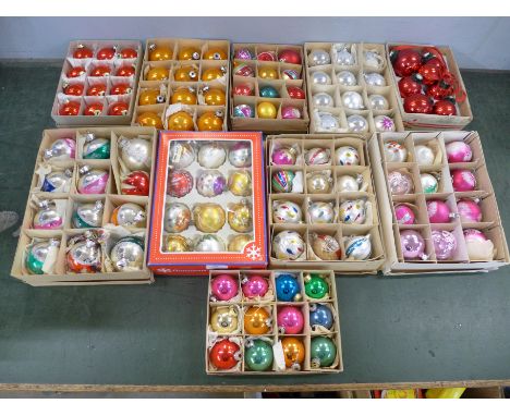 A collection of vintage glass Christmas baubles, ten boxes 