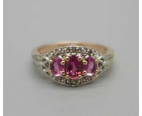 A silver gilt, vintage style amethyst and zircon ring, 2.3g, L 