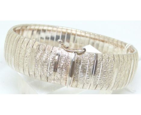 Sterling silver flex bangle, English hallmarks, Italian made