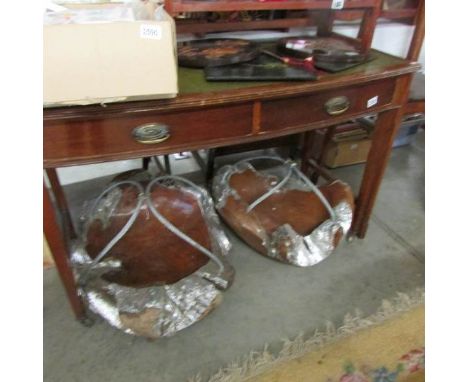 A mahogany 2 drawer writing table.