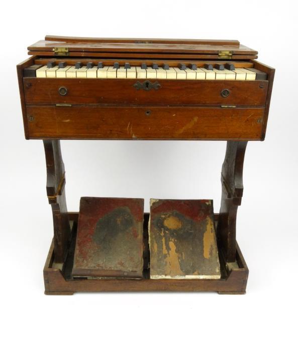 Portable folding wooden pump organ, 53cm wide FOR CONDITION REPORTS