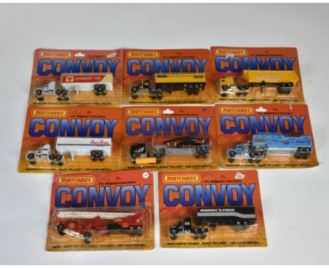 Matchbox Convoy (Hängeblister orange), Kenworth Box Truck (2x CY8, ("Canadian Tire", "Stanley"), 3x CY9 ("Midnight X-Press", 