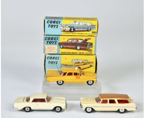 Corgi Toys, 219 Plymouth Sports Suburban Station Wagon, 221 Chevrolet New York Taxi Cab, 230 Mercedes Benz 220 SE Coupe, Okt 