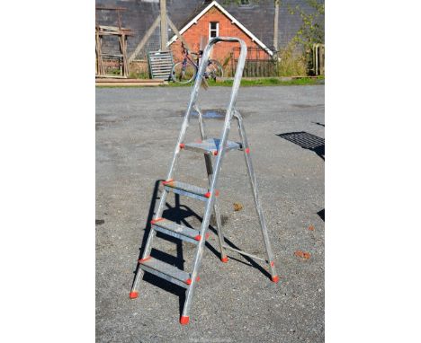 A "Leifheid" four rung aluminium step ladder.