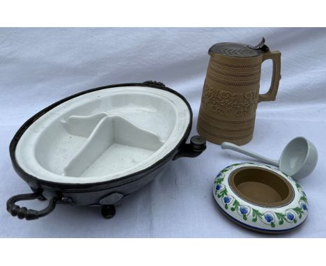 Various Copeland and Spode ceramics to include jug, plate warmer, ladle etc.Condition ReportMost in good condition, chip to b