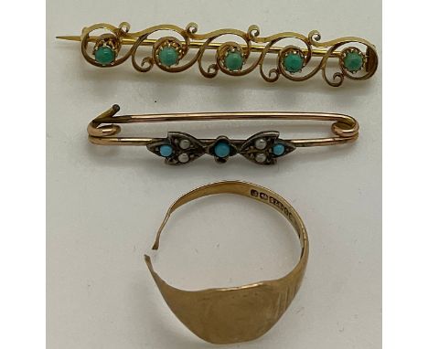 Two yellow metal brooches set with turquoise and seed pearl and a 9ct signet ring. Signet ring weight 2.8gm.Condition ReportR