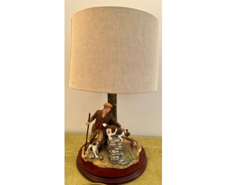 Border Fine Arts 'Out With The Dogs' lamp and shade A2647. 46cm h to top of shade.Condition ReportGood Condition.