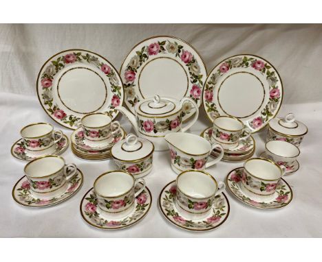 Royal Worcester "Royal Garden" Tea Service comprising: cake stand 28cms diameter, 2 plates 25cms diameter, teapot 15cms high,