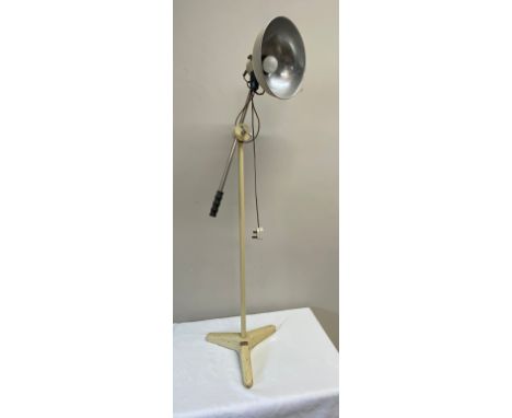 A vintage Radiaray large adjustable heat lamp, made in England by Hinders Lts, London. Maximum height approx 152cm.Condition 