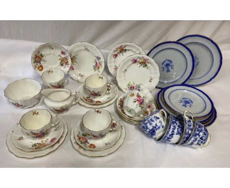 Royal Crown Derby No. 839892 part tea service to include 6 cups, 7 saucers, 6 plates, sugar, jug together with 8 plates Copel