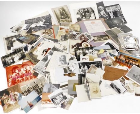 A group of black and white ephemera, to include black and white portrait pictures, photograph albums, etc. (a quantity)