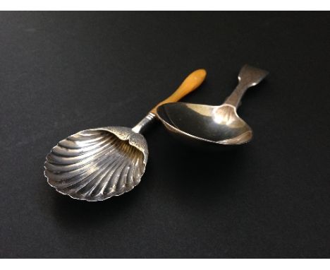 Two silver caddy spoons.
(Ref 24)