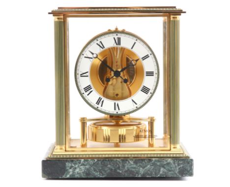 JAEGER-LECOULTRE. A LATE 20th CENTURY 540 CALIBRA VENDOME ATMOS CLOCK the brass case with reeded columns to the corners on gr