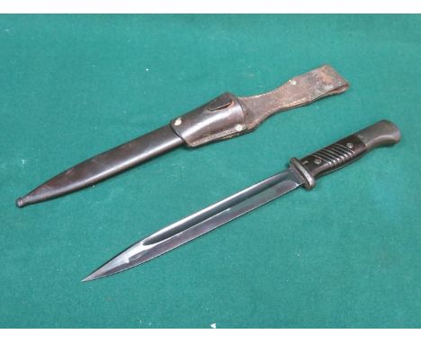 WORLD WAR II GERMAN K98 BAYONET WITH SCABBARD, STAMPED EUF HORSTER 