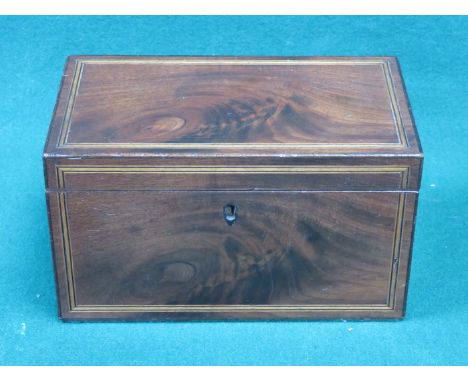 STRING INLAID MAHOGANY TWO SECTION TEA CADDY 
