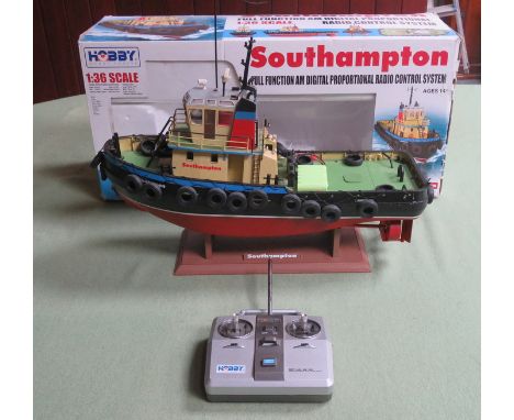 BOXED HOBBY ENGINE RADIO CONTROLLED TUG BOAT SOUTHAMPTON 