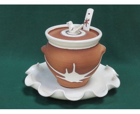 STEPHEN PEARCE, IRISH STUDIO POTTERY GLAZED AND UNGLAZED SOUP TUREEN WITH LADLE AND WAVE EDGED PLATE 