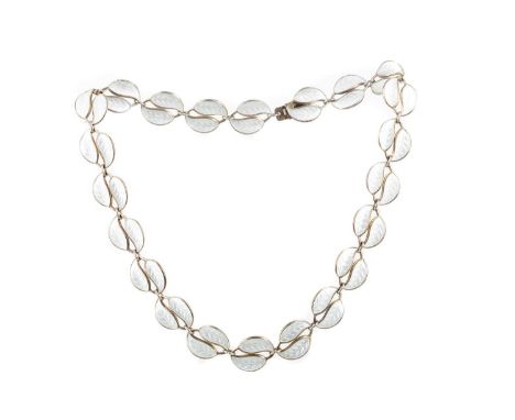NORWEGIAN ENAMELLED NECKLET BY DAVID ANDERSEN,the leaves with white enamel, 38cm long, signed to the claspGenerally worn. Som