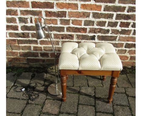 Pine dressing table stool &amp; an angle poise lamp H 78 cm