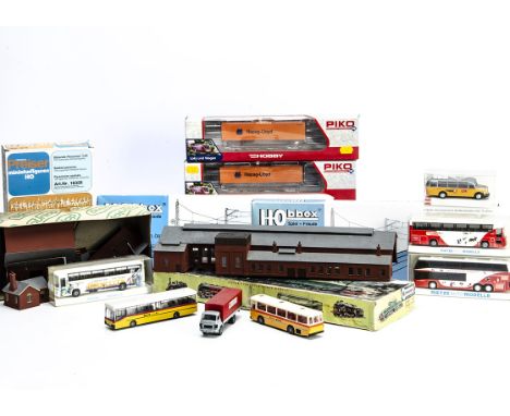 HO Gauge Trackside Models and Catenary, various items includes Hobbex Catenary packs with packaged contents OH 006 (2) both u