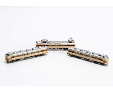 Lima N Gauge Japanese Electric Three Car Train, an unboxed 220290 JR 481-1 three car train in cream and brown livery, two roo