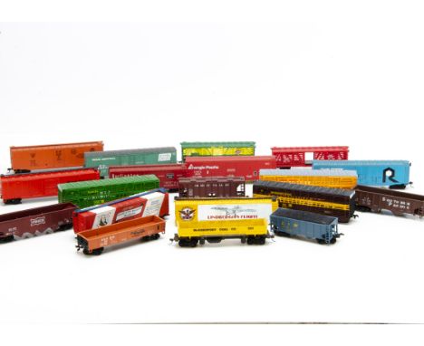 American HO Gauge Goods Wagons,  an unboxed collection of box cars, open trucks, hopper wagons and others in various liveries