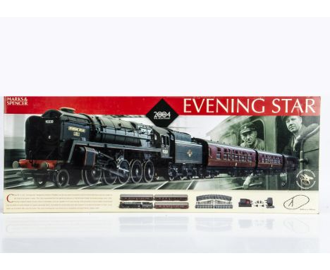 Hornby for Marks and Spencer 00 Gauge R1052 Evening Star Train Set, comprising BR green 92220 'Evening Star', three BR maroon