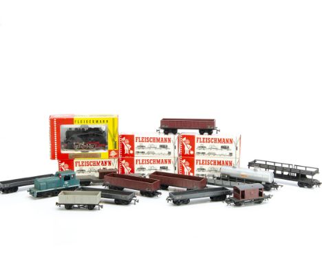 Fleischmann HO Gauge Tank and Rolling Stock and Lima Diesel and Playcraft Rolling Stock, Fleischmann 4029  DB black 0-6-0 Tan