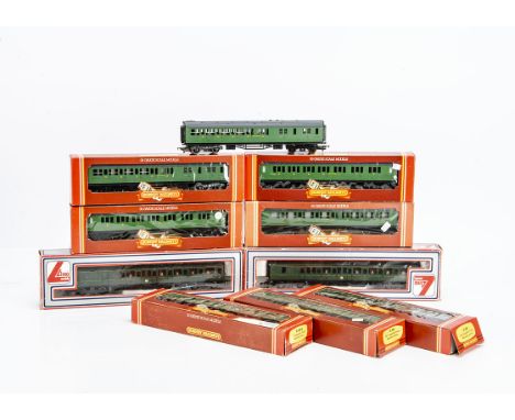 Lima and Hornby (Margate) OO Gauge Southern and BR DMU and Coaches, mainly boxed includes Lima DMU 205139W/205137MWG BR (S) a