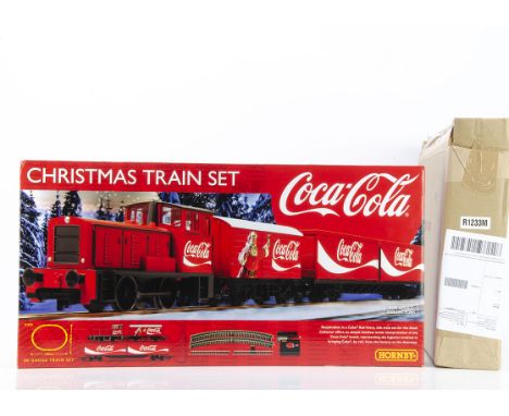 Hornby 00 Gauge R1233 Coca-Cola Christmas Train Set, comprising Coca-Cola red 0-4-0 Diesel Shunter, Father Christmas Van and 
