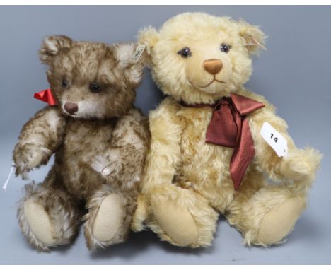 A Teddy Steiff blond bear, boxed, 43cm and a Steiff brown bear, boxed, 35cm