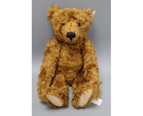 A Steiff red brown replica bear 50cm