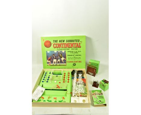 A BOXED SUBBUTEO 'FLOODLIGHTING' EDITION, not complete with missing and damaged players, but contains both floodlights (not t