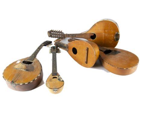 Mandolins/lute, 10 string lute, 2 x 12 string mandriola, flat-back 6 string mandolin, small bouzouki, all for restoration (5)