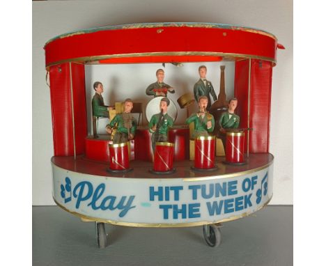 Chicago Coin's Band Box in unrestored condition. Playing condition untested. The musician figures have cracks and breaks, one