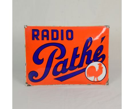 This Radio Pathé curved enamel sign has 4 mounting holes. Overall good condition, missing enamel around mounting holes and on