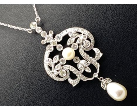 Vintage 18ct white gold diamond &amp; Pearl pendant, 8.6g gross