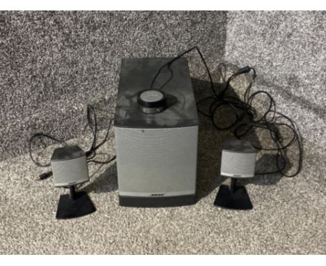 Bose surrounded sound speaker set