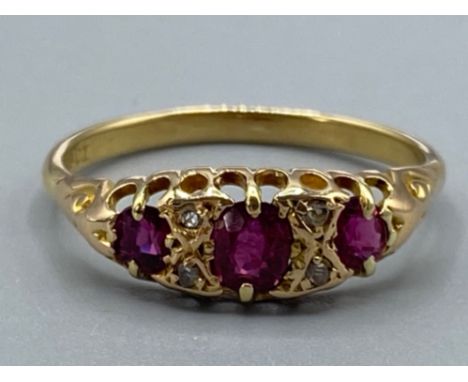 Vintage 18ct gold Ruby &amp; diamond ring, size Q1/2, 2.8g gross