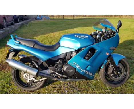 1993 Triumph Daytona, 1200 cc. Registration number L787 YJU. Frame number SMTTC354CGP008039. Engine number 008145. In 1993, t