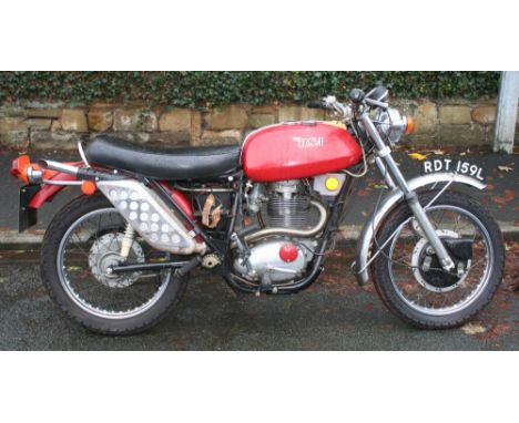 1972 BSA B50SS Gold Star, 499 cc. Registration number RDT 159L. Frame number HE14680. Engine number HE14680. The B50SS is a "