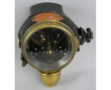 A French Phares Besnard "Les Vestalles" automobile lamp, model number 1854, height 19 cm,
