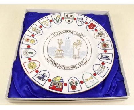A Royal Worcester fine bone china limited edition plate 304/500, Worcestershire CCC champions 1933, Britannic Assurance and R