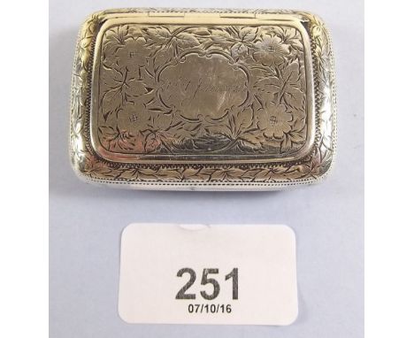 A Victorian silver snuff box engraved all over floral decoration, Birmingham 1897 - 38g