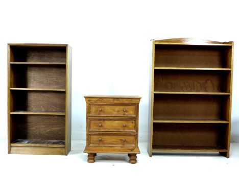 A mahogany bookcase of five shelves, with curved back, 82 by 22 by 126cm high, together with a narrower bookcase of four shel