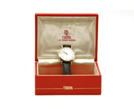 A gentlemen's 9ct gold Tudor Rolex manual wind wristwatch