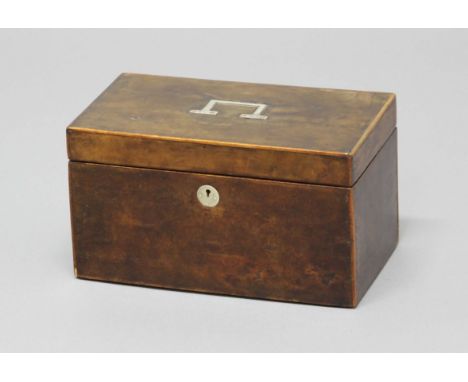 GEORGE III WALNUT TEA CADDY,  with a satinwood lined twin canister interior and a central replacement mixing bowl, height 16c